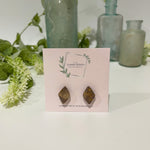 Cargar imagen en el visor de la galería, Plum and Brown Marble -  Mini Diamond Studs
