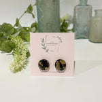 Cargar imagen en el visor de la galería, Gold and Black Marble - Medium Circle Studs
