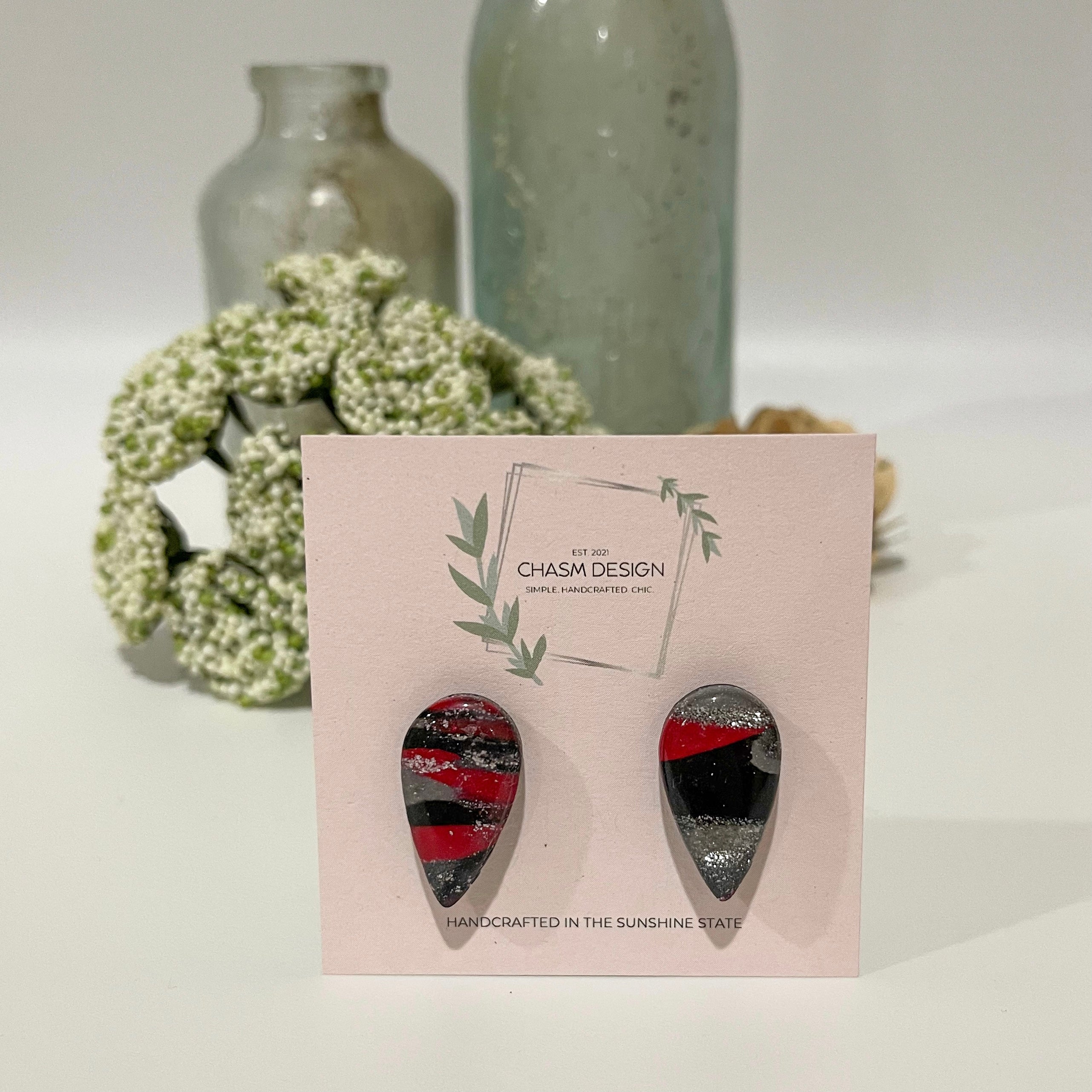 Red and Black Marble - Inverted Teardrop Studs